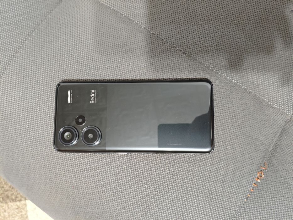 продам Redmi note 13 pro plus 5g