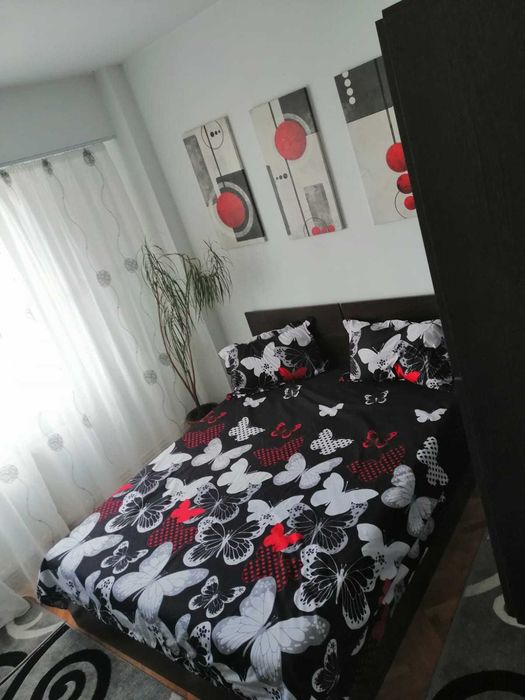 Inchiriez apartament cu 2 camere decomandat tg mures, Pandurilor, 52, langa bioclinica blocul eon ului, telefon 0745 082172, mobilat si utilat