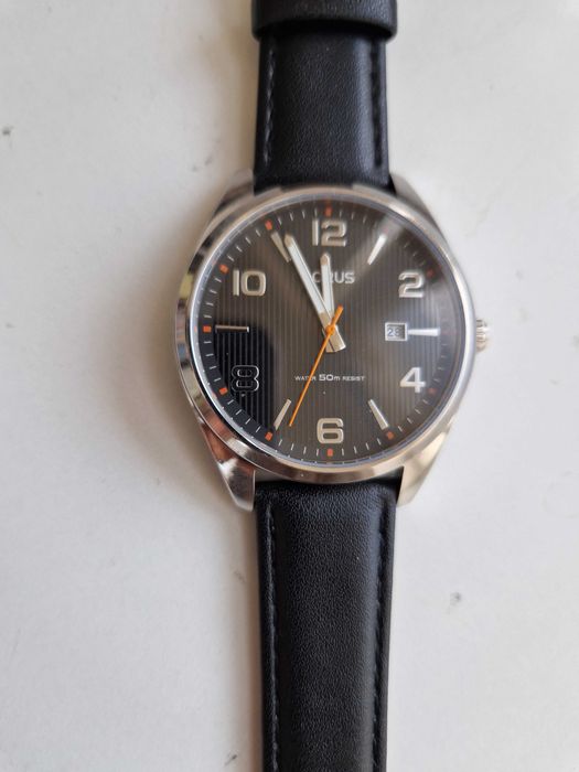 LORUS by Seiko, quartz mov`t, Epson S 11 0 - Japan!