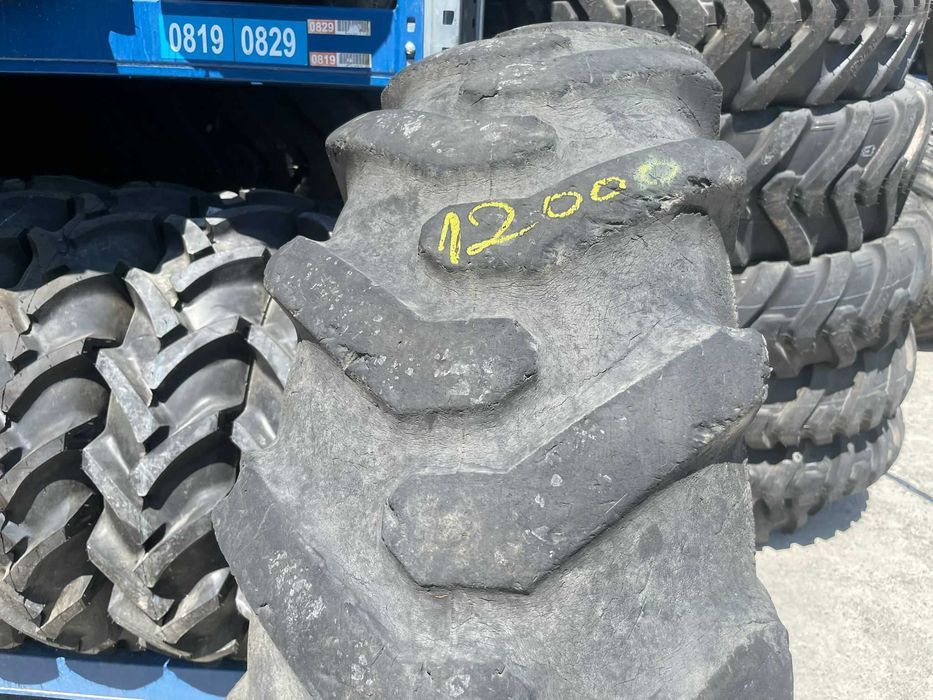 16.9-30 Barum cauciucuri second hand buldo