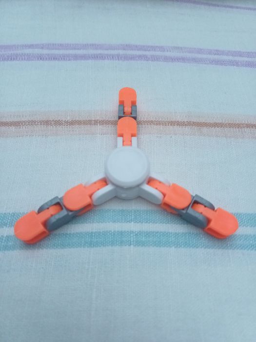 Спинер крутящийся