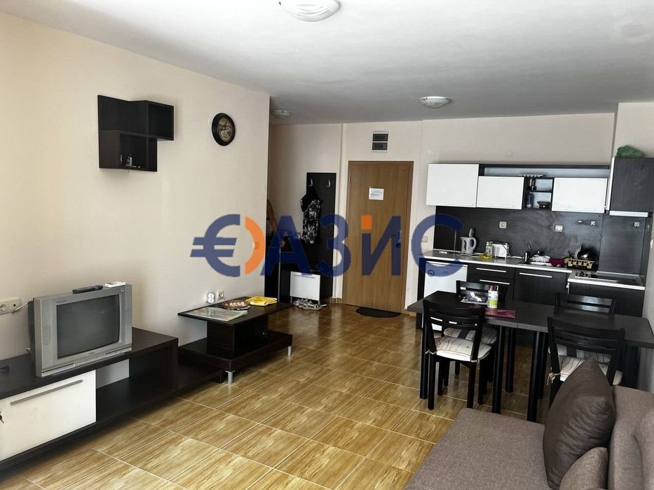 Продава се Двустаен апартамент в Свети Влас - 60 кв.м за 808 €/кв.м - Снимка #5