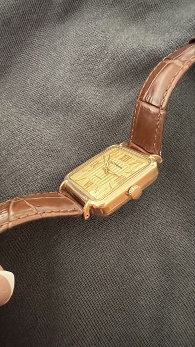 Золотые часы, мужские!