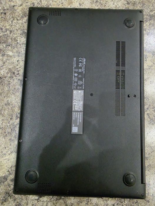 ASUS VivoBook 15 X513