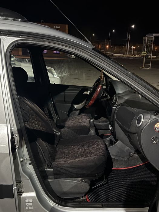 Лада Ларгус 2013г