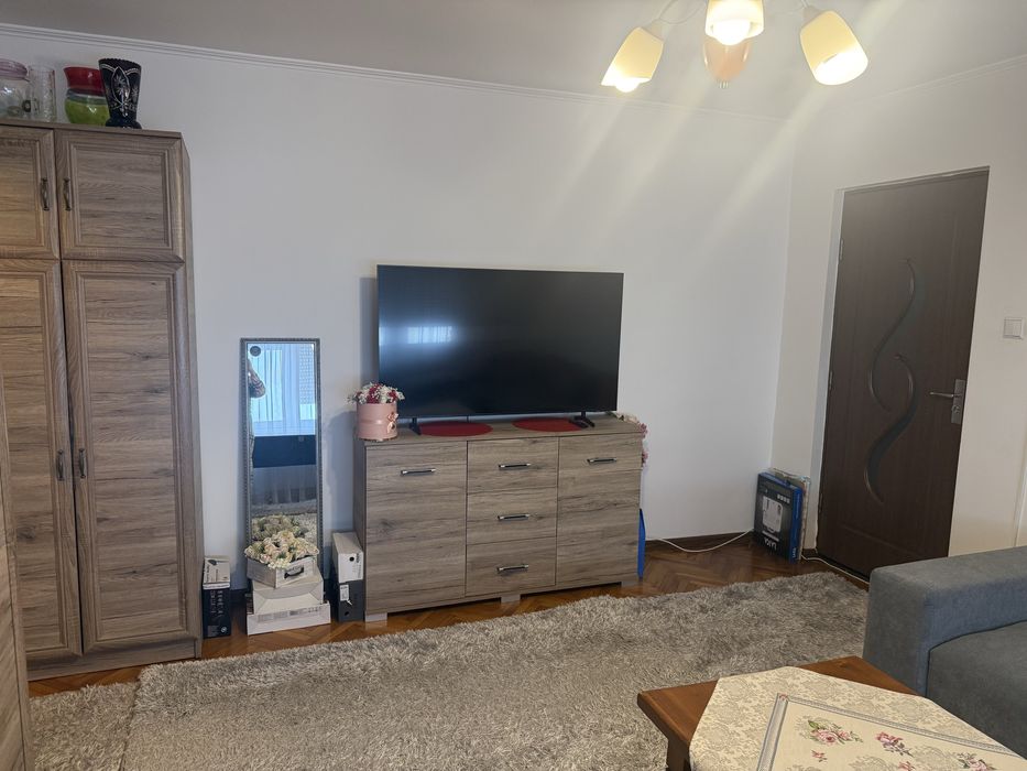 Vand un aoartament in micro 16 parter 2 camere