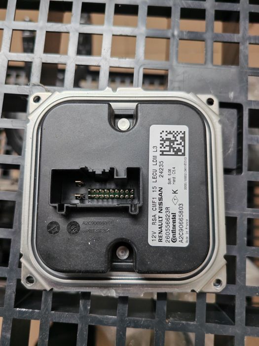 Modul LED far Renault Nissan Continental 260556623R A2C90665803