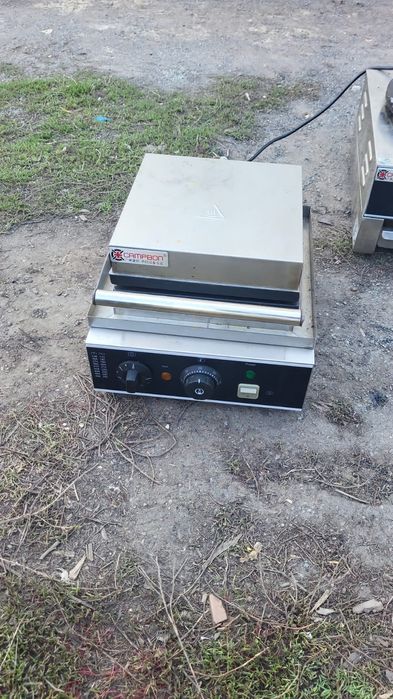 Продам вафельницу