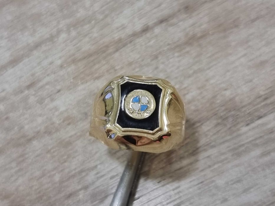 Мъжки златен пръстен /Емблема на BMW