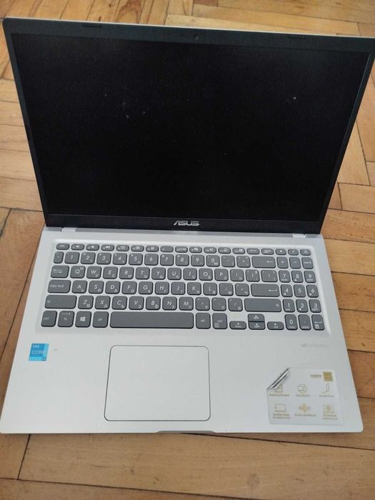 Лаптоп ASUS X515, Intel Core I3-1115G4, 8GB RAM, Intel UHD графики, 512 GB SSD, без ОС и батерия + зарядно