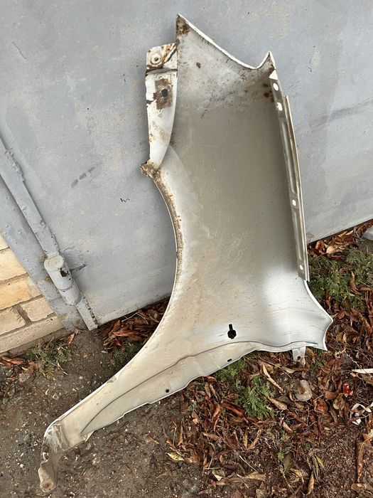 Крыло правое металл Лада Калина