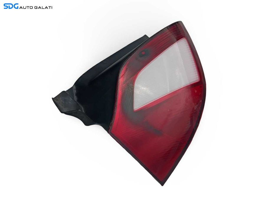 Stop Lampa Tripla Stanga Renault Megane 2 Hatchback Scurt 2002 - 2008 Cod 8200073236 [LR6376]