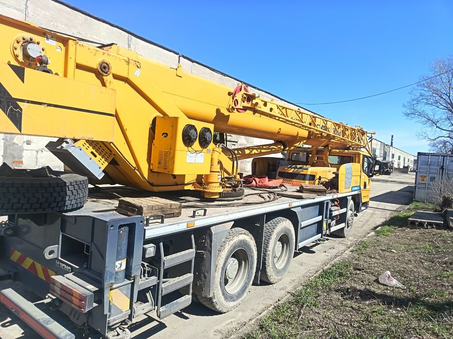 Автокран Ивановец 25 т