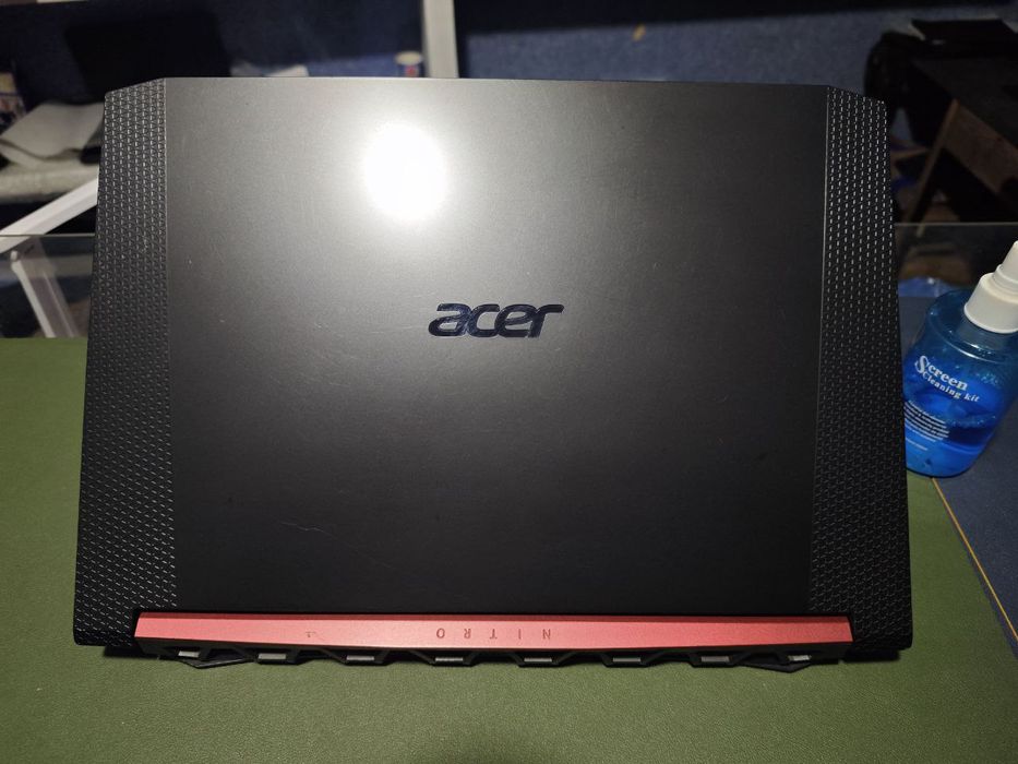 Acer Nitro Gtx 1660 ti gaming laptop