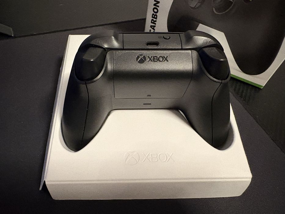 Xbox контролер