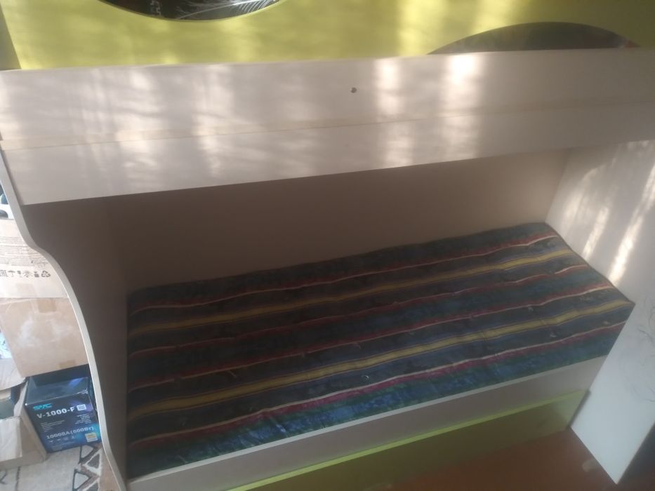 Подростковая кравать