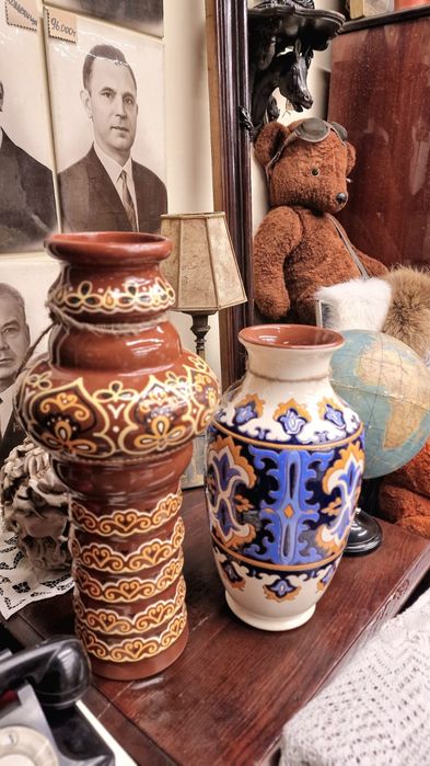 Вазы фарфоровые ручной работы