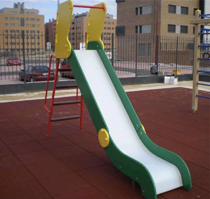 Горка металлическая