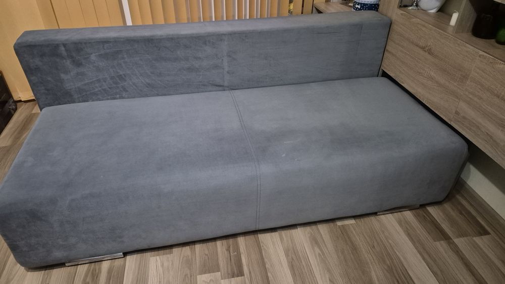 Разтегателно канапе/диван Кийра