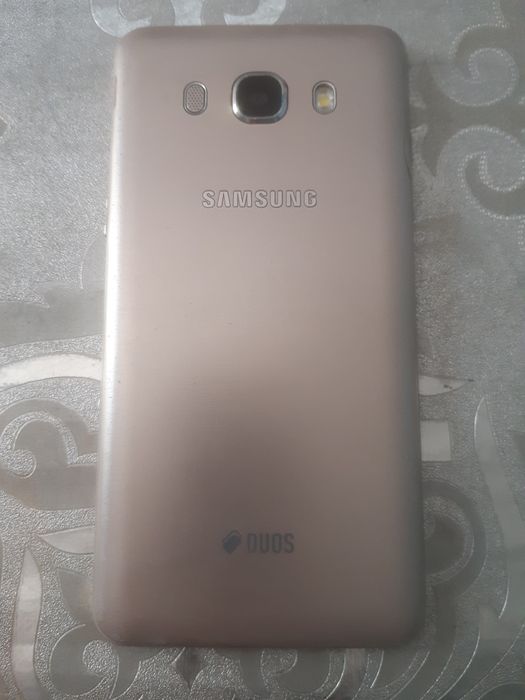 Редми 8,64,Самсунг J5,16гб.