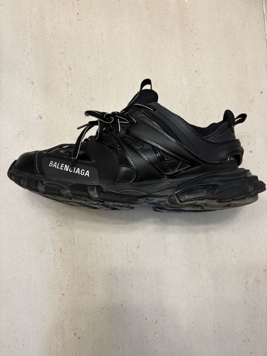 Черни Balenciaga Track