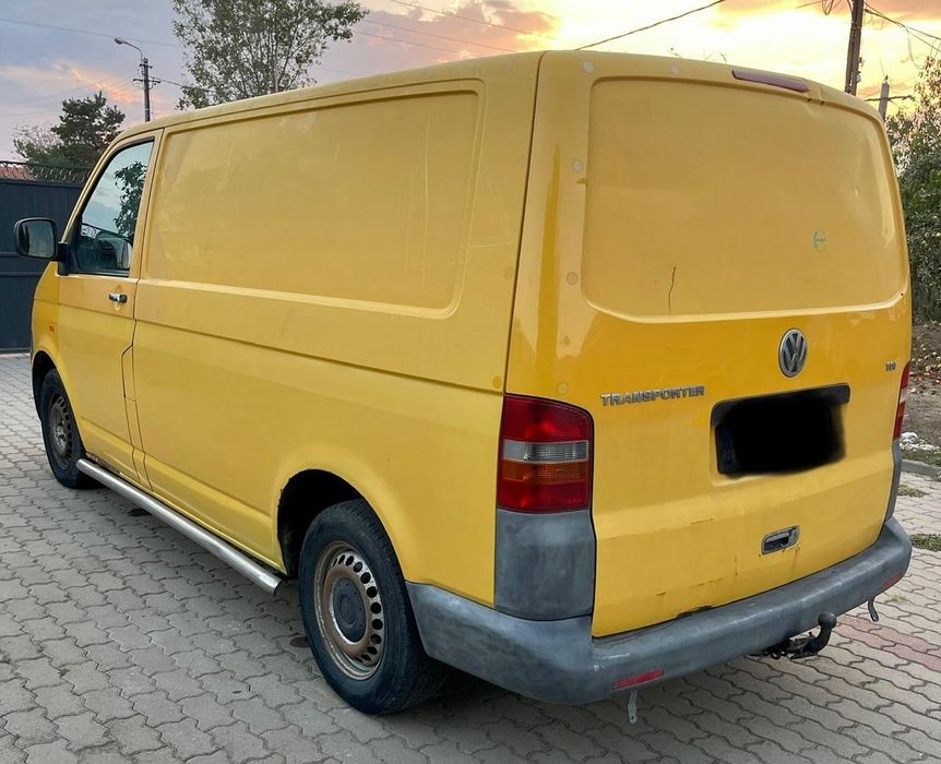 Vand Volkswagen Transporter T5  1.9tdi