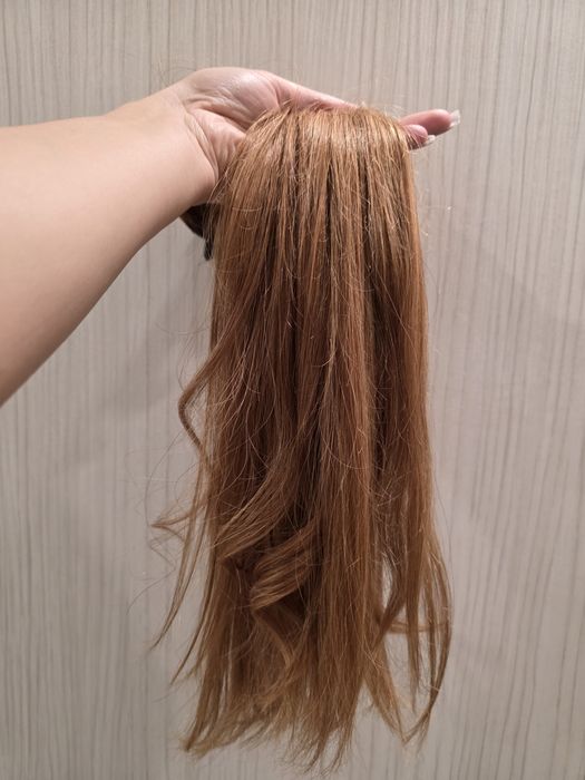 Екстеншъни за коса