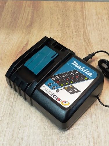 Makita зарядное устройство