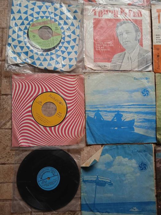 Стари грамофонни плочи