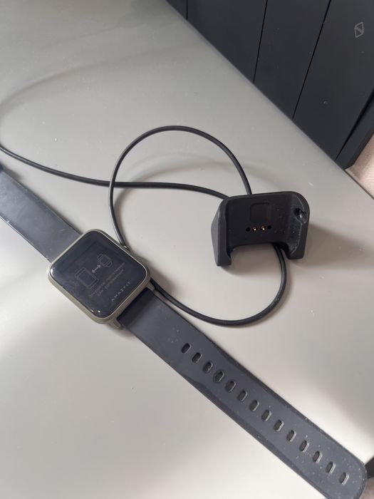 Смарт-часы Amazfit