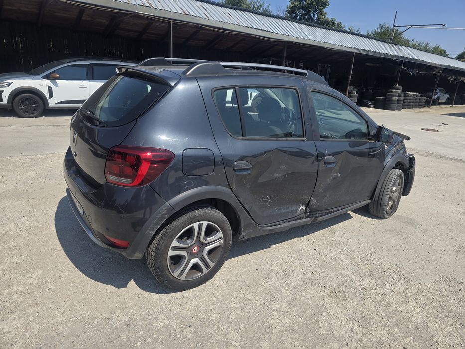 Dezmembrari Dacia Dezmembrez Sandero Stepway 2019 1.5 blue dci