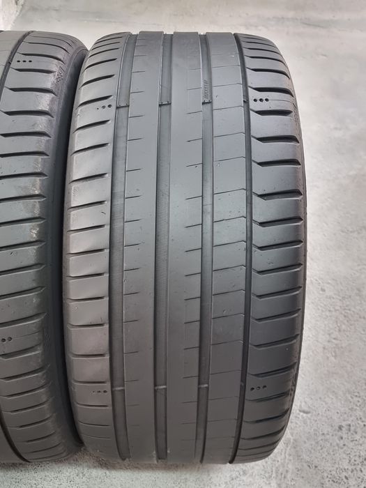 275/35/19 Michelin 2Броя: 150€ 6мм