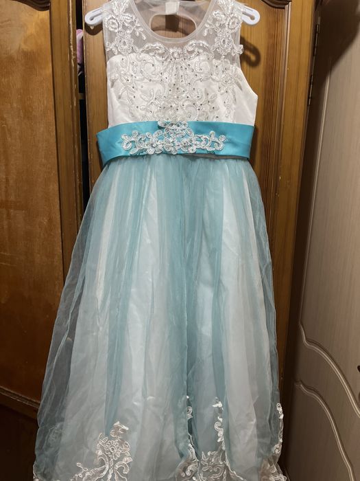 Красивые платья на выпускной