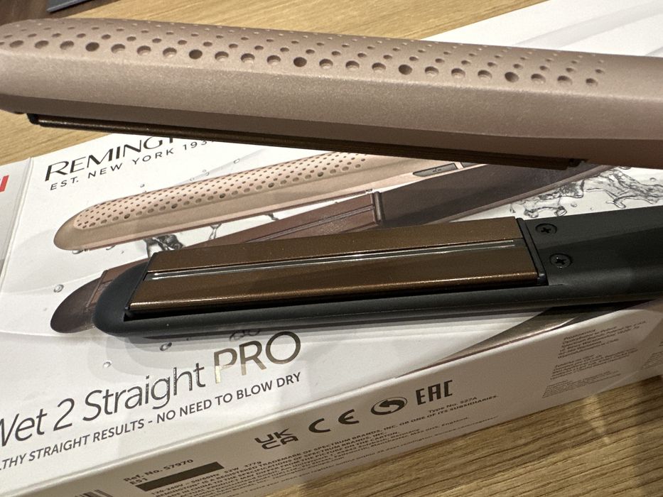 Преса за коса Remington  S7970 Wet 2 Straight Pro