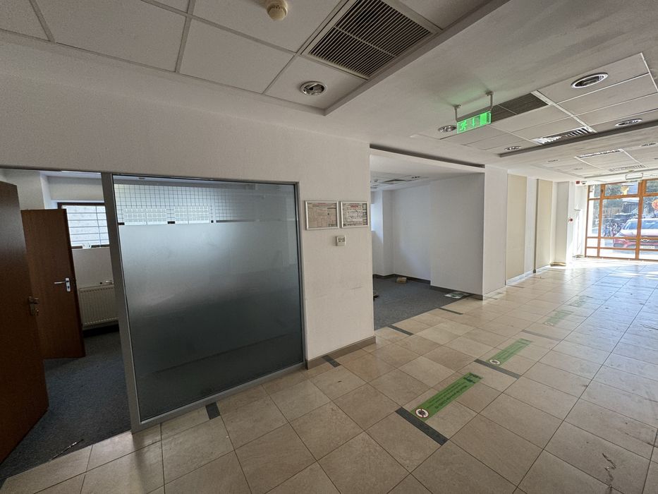 Inchiriere spatiu comercial central - Universitatii