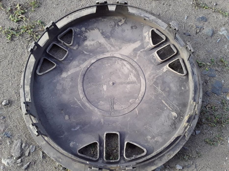 Продам колпак Bаз и Волга