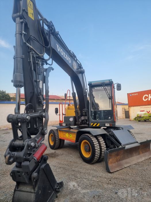 Ekskavator Volvo 140 talik