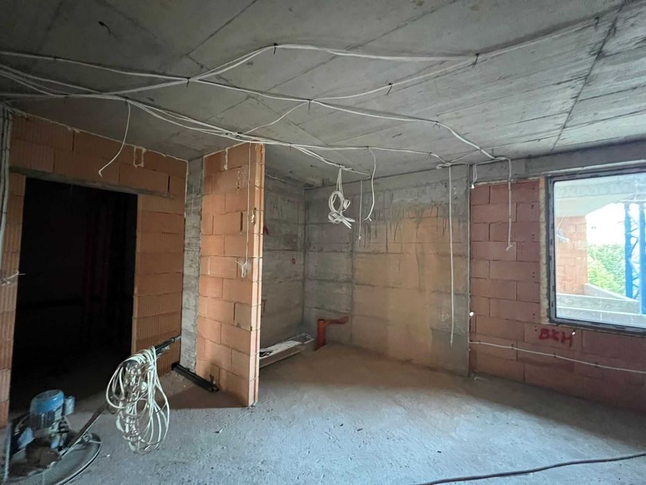 Продава се Едностаен апартамент в Бургас, Братя Миладинови - 47 кв.м за 2000 €/кв.м - Снимка #6