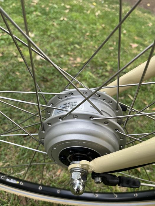 Нов 28 цола електрически алуминиев велосипед с 7 скорости чисто нов