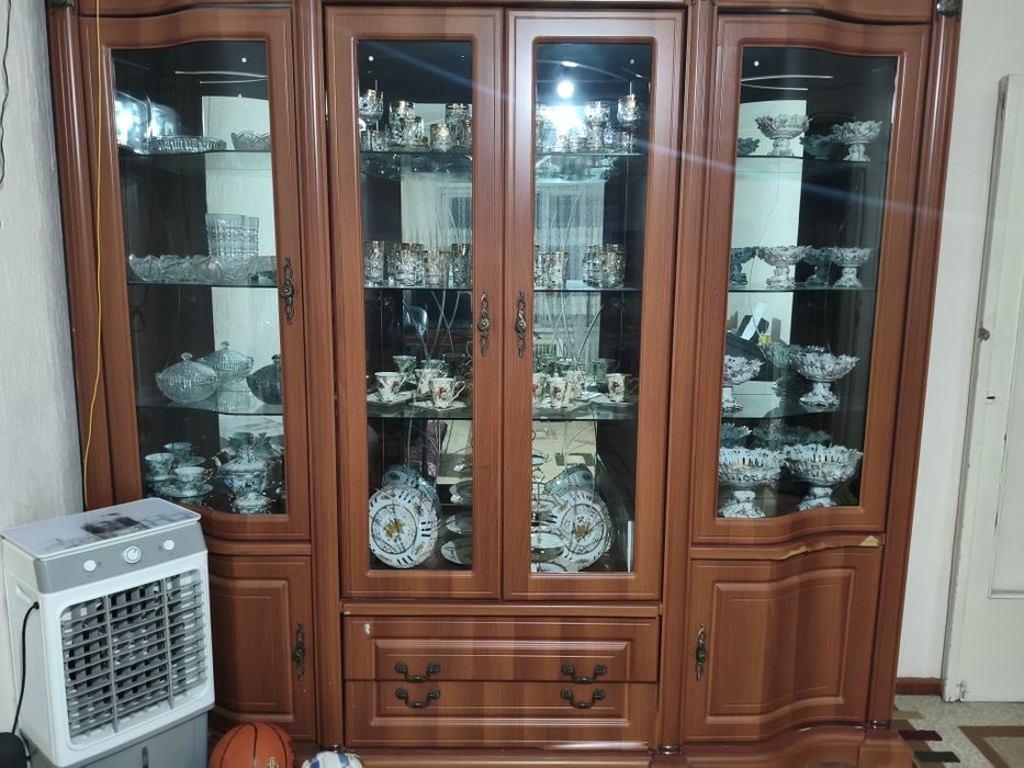 Стенка мебель. Срочно продаётся