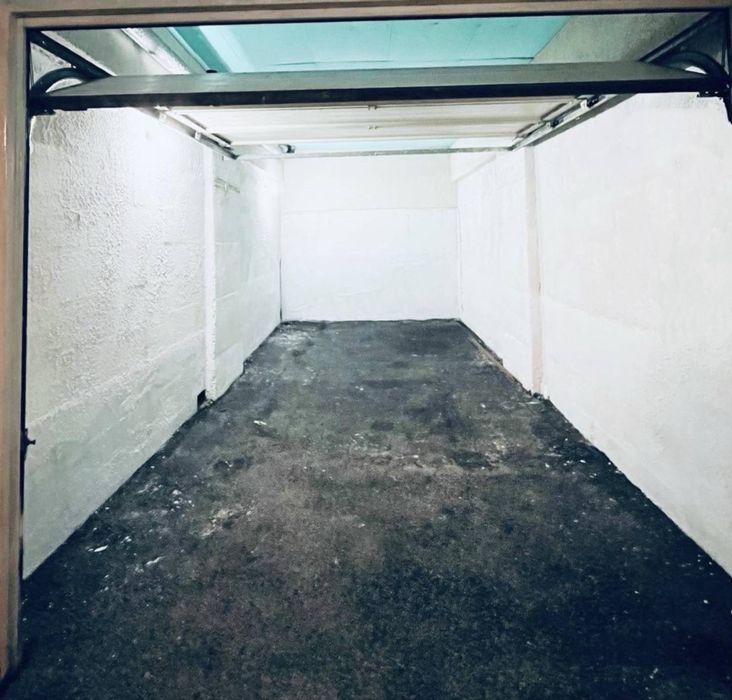 Давам гараж под наем