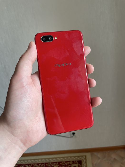 Продам OPPO A3s.