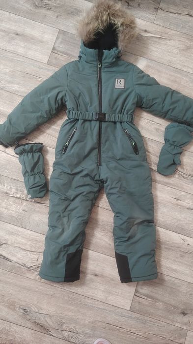 Срочно продам комбинизон детский