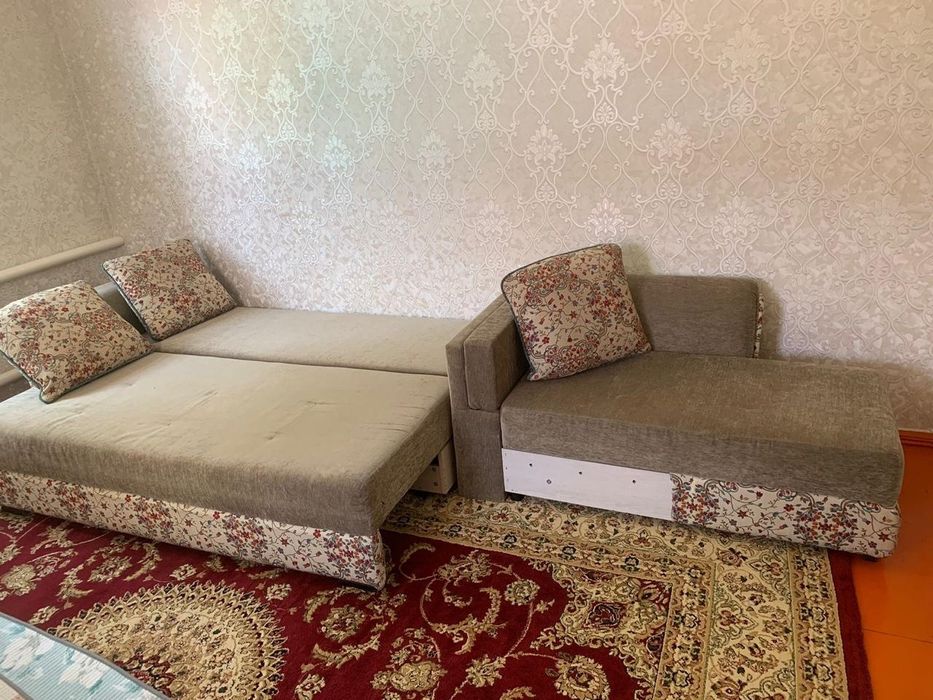 Қонақ бөлмеге арналған диван