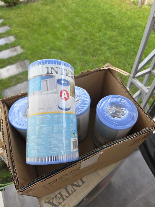 Piscina INTEX 3.77m - cadru metalic, pompa, accesorii