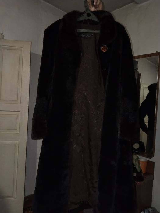 Шуба мутоновая р-р 52-54