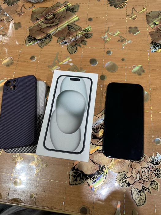 Продам  телефон Айфон 15