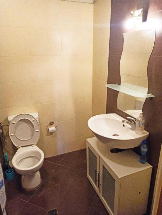 Дава се под наем Четиристаен апартамент в София, Младост 3 - 333 кв.м за 1100 € - Снимка #4