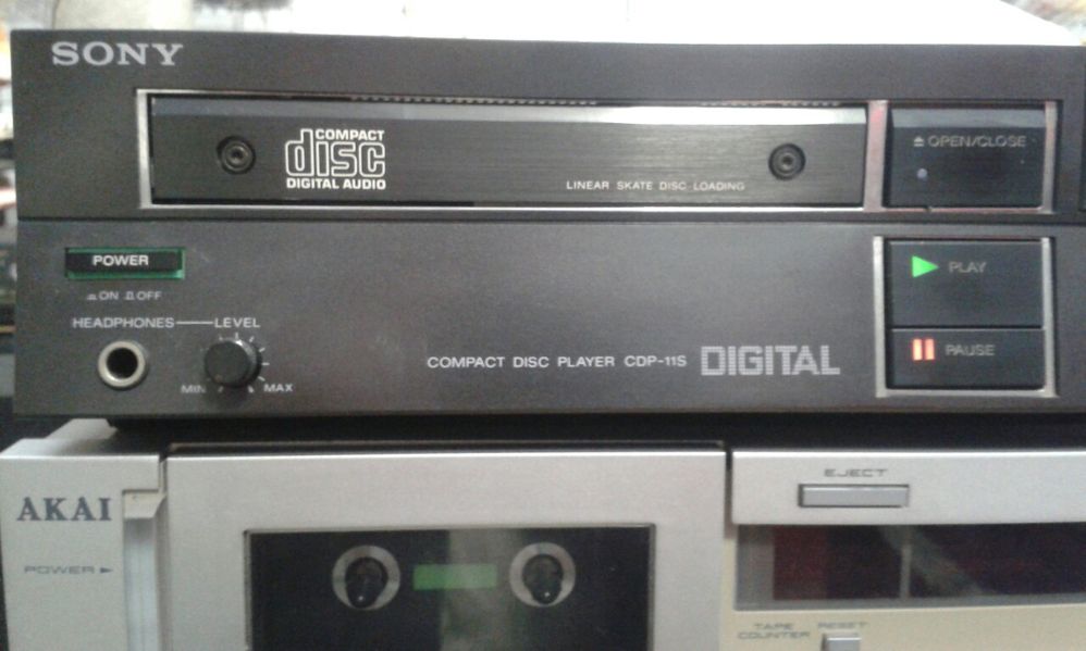 SONY cdp 11s "Пришелец" из Первого поколения!: 90 000 тг. - Cd / md ...