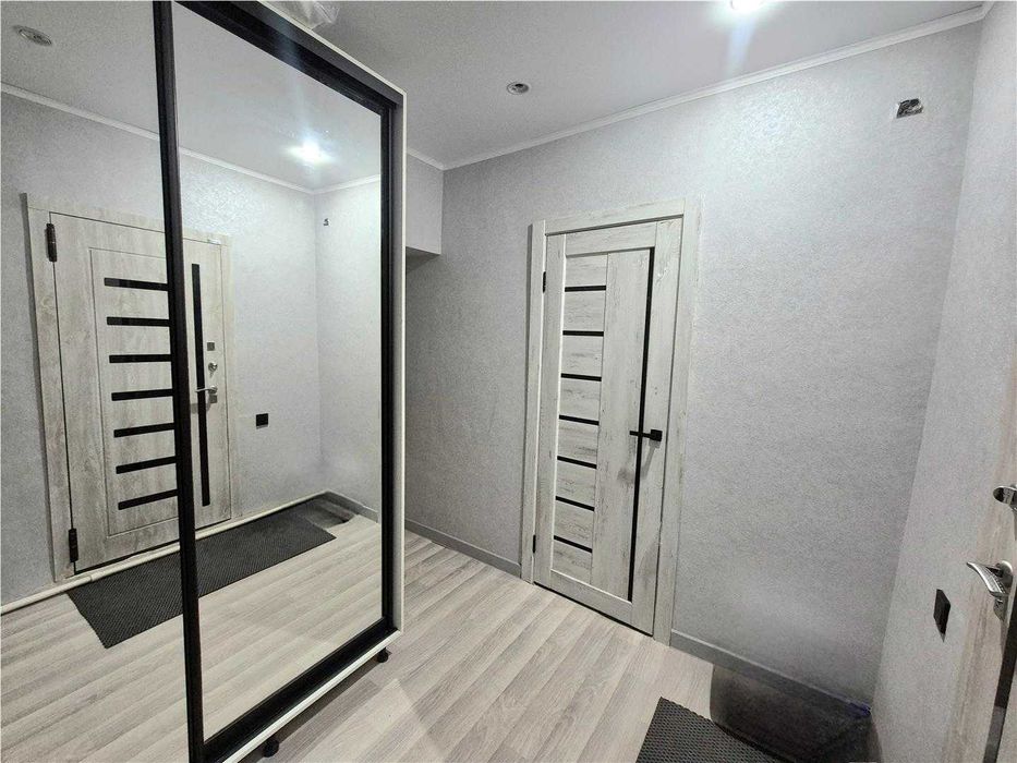 Продам 8 комн дом по ул Некрасова,